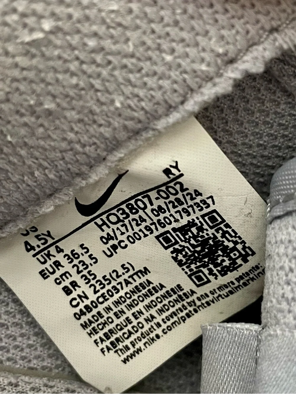 Nike size gray